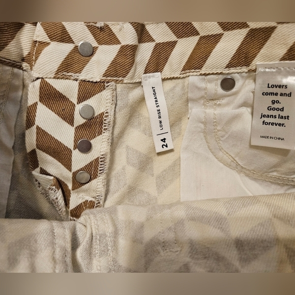COPY - NWOT PacSun Women Low Rise Straight Leg Chevron Print Retro Jeans Brown … - Picture 7 of 8